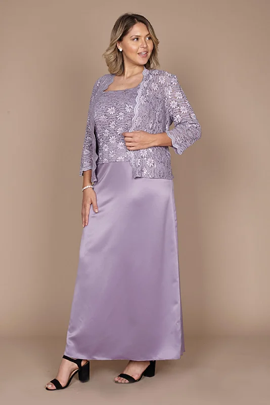 Party Dresses with Lace Insertions on the Skirt and Beaded Waistband and Ruffled Hem for Ladies' Feminine and Flirty LookAlex Evenings AE4121198 Long Plus Size Formal Dress Party Dresses with Lace Insertions on the Skirt and Beaded Waistband and Ruffled Hem for Ladies' Feminine and Flirty LookAlex Evenings AE4121198 Long Plus Size Formal Dress