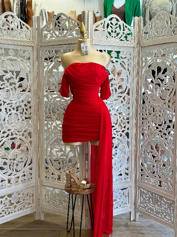 Party Dresses with Sheer Sleeve and Sequined Cuffs and Bow at the Waist for Ladies' Elegant and Sweet LookCherry Red Tailed Dress Party Dresses with Sheer Sleeve and Sequined Cuffs and Bow at the Waist for Ladies' Elegant and Sweet LookCherry Red Tailed Dress