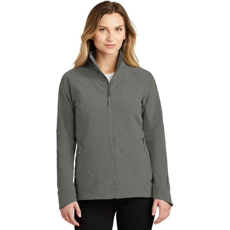 Puffer jackets with a quilted and embossed pattern for a more elaborate lookCLOSEOUT - The North Face Ladies Tech Stretch Soft Shell Jacket Puffer jackets with a quilted and embossed pattern for a more elaborate lookCLOSEOUT - The North Face Ladies Tech Stretch Soft Shell Jacket