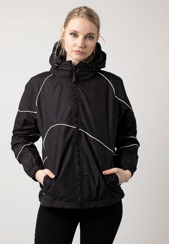 Plus size jackets with a gathered and ruched detail for a more flattering fitIriedaily - Jessie Black - Jacket Plus size jackets with a gathered and ruched detail for a more flattering fitIriedaily - Jessie Black - Jacket
