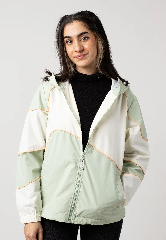 Puffer vests with a shiny, metallic finish for a more stylish lookIriedaily - Jessie Light Sage - Jacket Puffer vests with a shiny, metallic finish for a more stylish lookIriedaily - Jessie Light Sage - Jacket