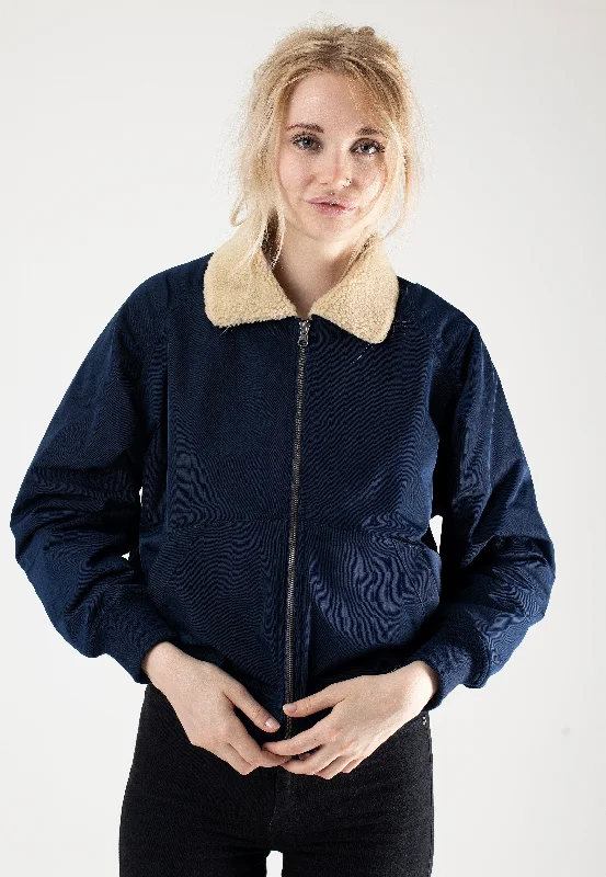Cropped denim jackets with a high - waisted fit for a flattering silhouetteIriedaily - Melly Pilot Marine - Jacket Cropped denim jackets with a high - waisted fit for a flattering silhouetteIriedaily - Melly Pilot Marine - Jacket