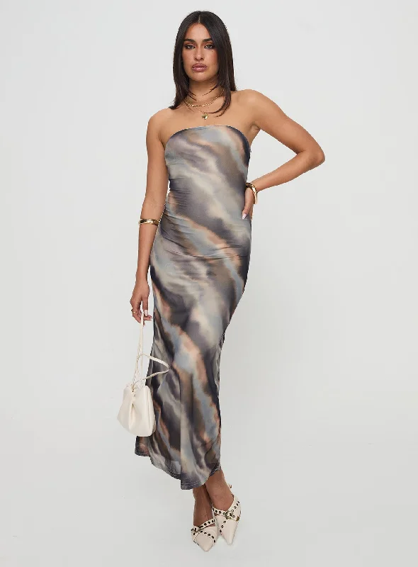Halter Neck Party Dresses with Ruffled Hem for Ladies' Summer CelebrationsPinacle Strapless Maxi Dress Brown Halter Neck Party Dresses with Ruffled Hem for Ladies' Summer CelebrationsPinacle Strapless Maxi Dress Brown