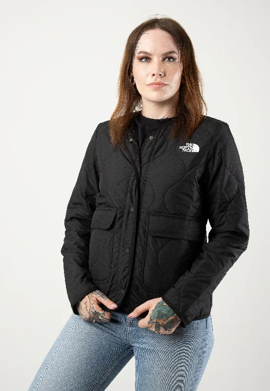 Kimono jackets with a sheer panel for a touch of allureThe North Face - Women’s Ampato Quilted Tnf Black - Jacket Kimono jackets with a sheer panel for a touch of allureThe North Face - Women’s Ampato Quilted Tnf Black - Jacket