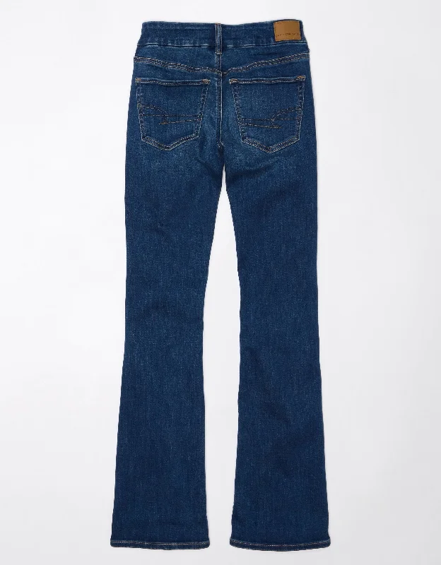 Slim - leg denim jeans to streamline the legs and create a sleek appearanceAE Next Level Curvy Low-Rise Kick Bootcut Jean