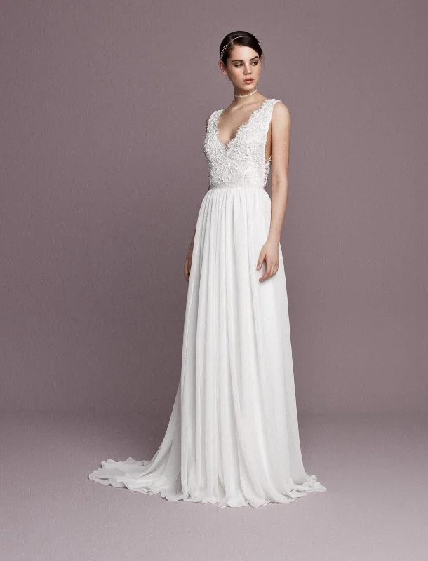 Wedding Dresses with Sequined Hearts and Ruffled Hem and Satin and Lace Combo and Bow at the Waist and Embroidered Floral Patterns and Belt for a Romantic and Sweet LookDaalarna Sunset 566 - Size 10 Wedding Dresses with Sequined Hearts and Ruffled Hem and Satin and Lace Combo and Bow at the Waist and Embroidered Floral Patterns and Belt for a Romantic and Sweet LookDaalarna Sunset 566 - Size 10