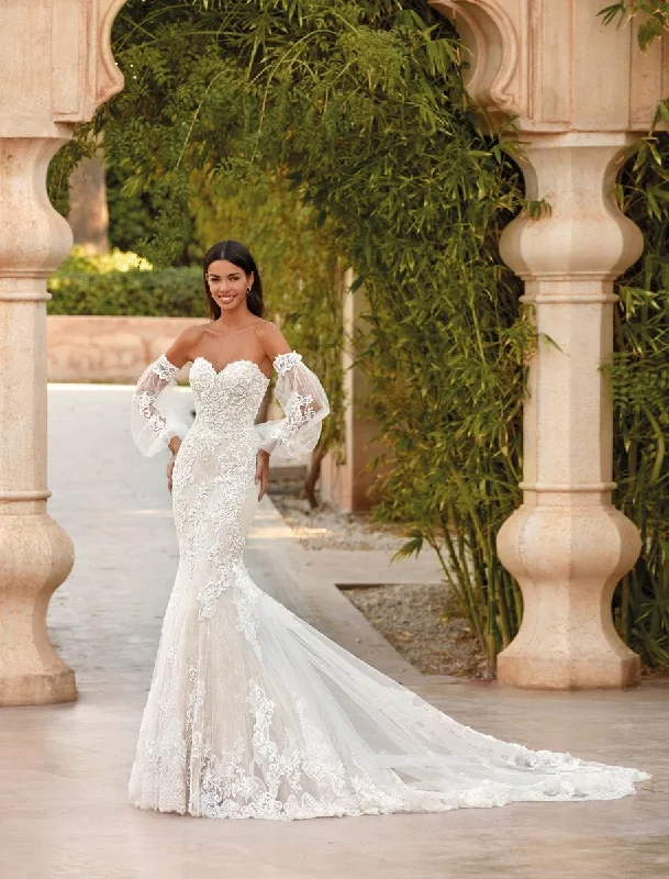 Beaded Wedding Dresses with Tulle and Lace Combo for a Dreamy LookDemetrios 1091 - Size 16 Beaded Wedding Dresses with Tulle and Lace Combo for a Dreamy LookDemetrios 1091 - Size 16