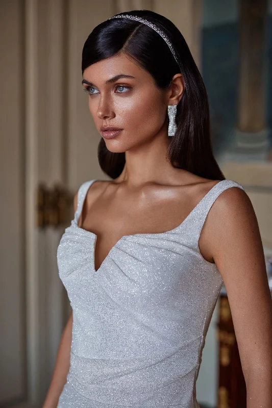 Strapless Wedding Dresses with Crystal Embellishments for a Sparkling LookLAVINIA