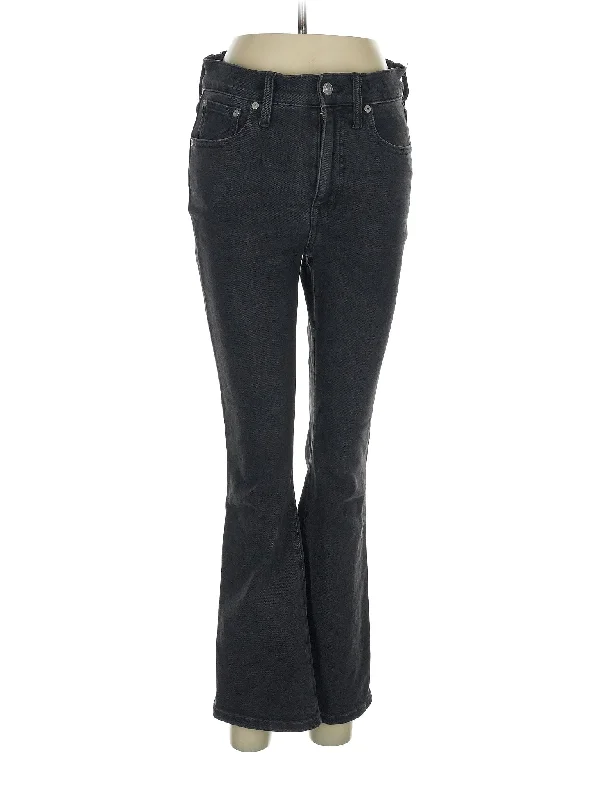 Denim jeans for a painting workshop for easy - to - clean fabricHigh-Rise Bootleg Jeans in Dark Wash Denim jeans for a painting workshop for easy - to - clean fabricHigh-Rise Bootleg Jeans in Dark Wash