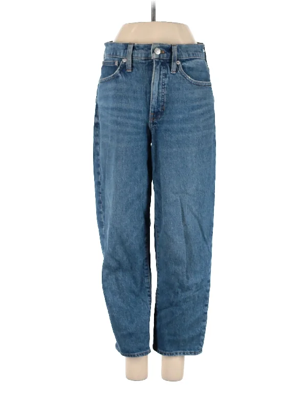Denim jeans for evening events when paired with the right top and accessories for a stylish lookHigh-Rise Boyjeans Jeans in Medium Wash Denim jeans for evening events when paired with the right top and accessories for a stylish lookHigh-Rise Boyjeans Jeans in Medium Wash