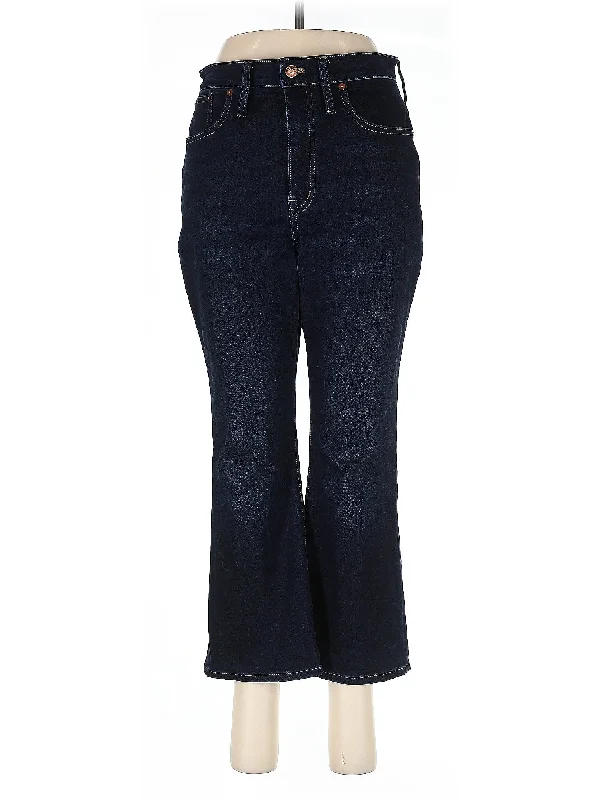 Denim jeans for a DIY project for a comfortable work outfitHigh-Rise Flare Jeans in Dark Wash Denim jeans for a DIY project for a comfortable work outfitHigh-Rise Flare Jeans in Dark Wash