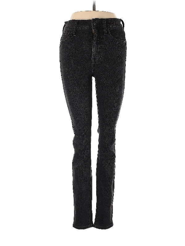 Denim jeans for a painting workshop for easy - to - clean fabricHigh-Rise Skinny Jeans Denim jeans for a painting workshop for easy - to - clean fabricHigh-Rise Skinny Jeans