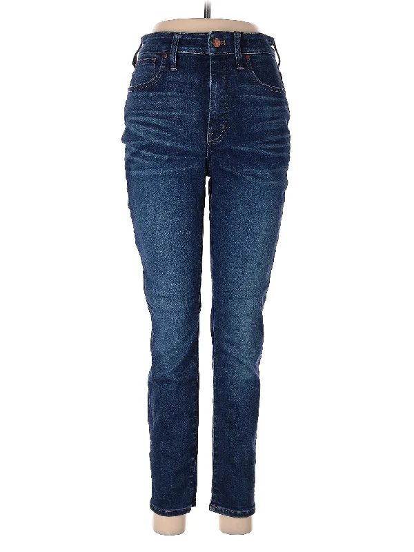 Denim jeans for a job interview in a creative or casual - dress - code fieldHigh-Rise Skinny Jeans in Dark Wash Denim jeans for a job interview in a creative or casual - dress - code fieldHigh-Rise Skinny Jeans in Dark Wash