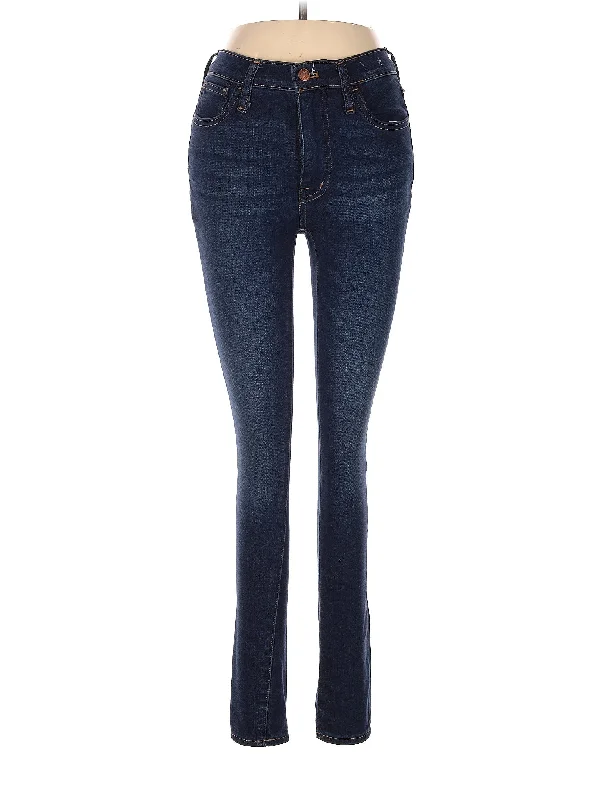 Zip - fly denim jeans for easy on - and - off convenienceHigh-Rise Skinny Jeans in Dark Wash Zip - fly denim jeans for easy on - and - off convenienceHigh-Rise Skinny Jeans in Dark Wash