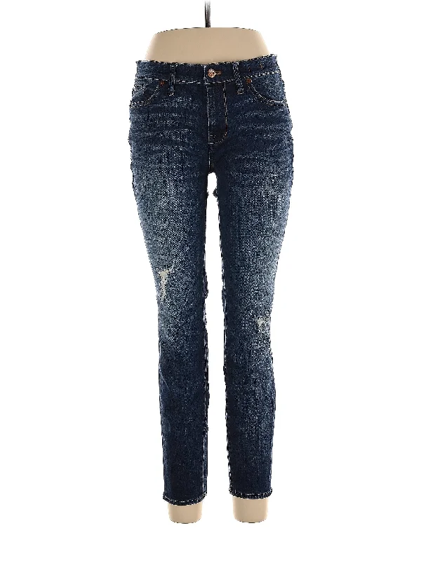 Denim jeans for petite body types with proportionate sizing and a flattering fitHigh-Rise Skinny Jeans in Dark Wash Denim jeans for petite body types with proportionate sizing and a flattering fitHigh-Rise Skinny Jeans in Dark Wash