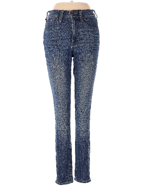 Denim jeans with a front - pocket zipper for added securityHigh-Rise Skinny Jeans in Medium Wash Denim jeans with a front - pocket zipper for added securityHigh-Rise Skinny Jeans in Medium Wash