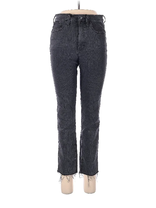 Denim jeans for a family gathering in a casual settingHigh-Rise Straight-leg Jeans Denim jeans for a family gathering in a casual settingHigh-Rise Straight-leg Jeans