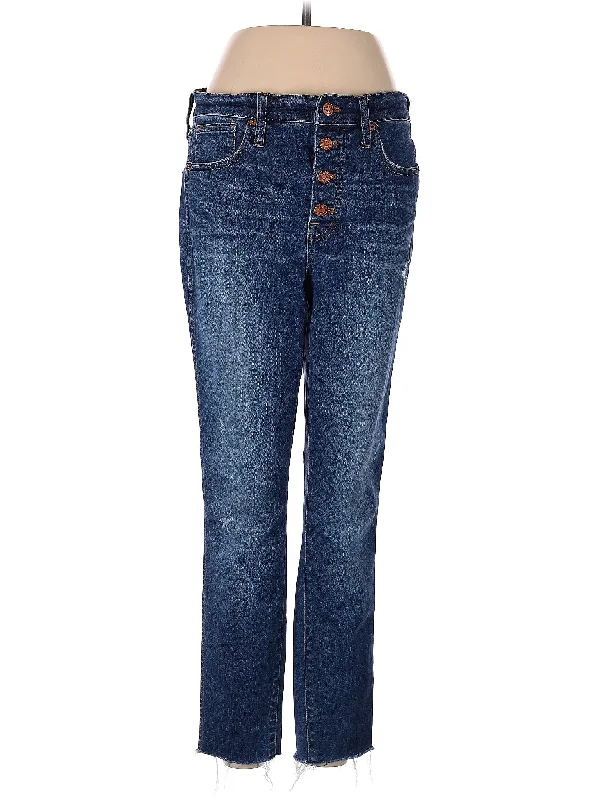 Denim jeans for a street - style look with bold accessoriesHigh-Rise Straight-leg Jeans in Medium Wash Denim jeans for a street - style look with bold accessoriesHigh-Rise Straight-leg Jeans in Medium Wash