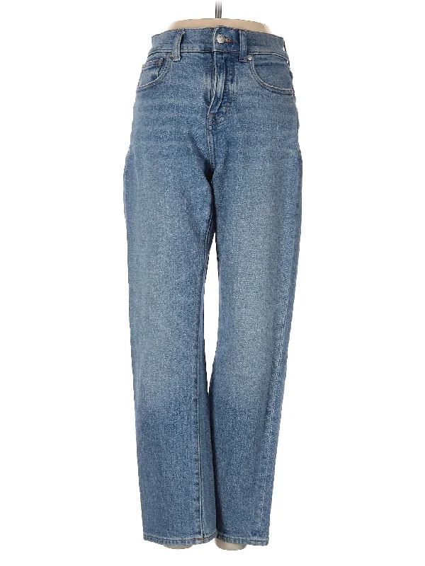 Elastic - waist denim jeans for maximum comfort and flexibilityHigh-Rise Wide-leg Jeans in Medium Wash Elastic - waist denim jeans for maximum comfort and flexibilityHigh-Rise Wide-leg Jeans in Medium Wash