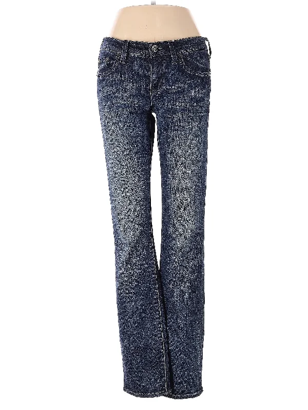 Belt - looped denim jeans with wide belt loops to fit statement beltsLow-Rise Bootleg Jeans in Medium Wash Belt - looped denim jeans with wide belt loops to fit statement beltsLow-Rise Bootleg Jeans in Medium Wash