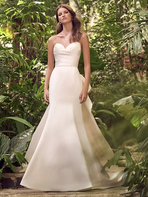 Off Shoulder Chiffon Wedding Dresses with Ruffled Hem for a Feminine TouchMaggie Sottero Hilo Marie Off Shoulder Chiffon Wedding Dresses with Ruffled Hem for a Feminine TouchMaggie Sottero Hilo Marie