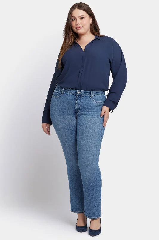 Low - rise denim jeans for a more youthful and daring styleMarilyn Straight Jeans In Plus Size - Heyburn Low - rise denim jeans for a more youthful and daring styleMarilyn Straight Jeans In Plus Size - Heyburn