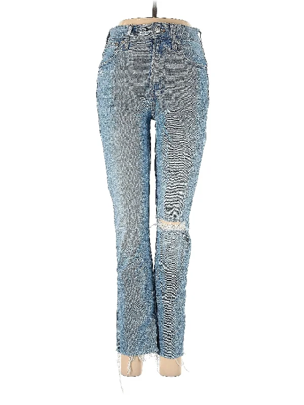 Wrinkle - resistant denim jeans for easy maintenance and hassle - free wearMid-Rise Bootleg Jeans in Light Wash Wrinkle - resistant denim jeans for easy maintenance and hassle - free wearMid-Rise Bootleg Jeans in Light Wash