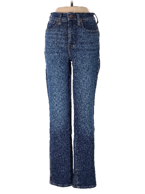 Denim jeans for a horse - riding session for a practical and stylish lookMid-Rise Bootleg Jeans in Medium Wash Denim jeans for a horse - riding session for a practical and stylish lookMid-Rise Bootleg Jeans in Medium Wash