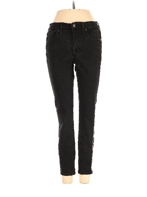 Denim jeans for a music festival with a bohemian - inspired outfitMid-Rise Skinny Jeans Denim jeans for a music festival with a bohemian - inspired outfitMid-Rise Skinny Jeans