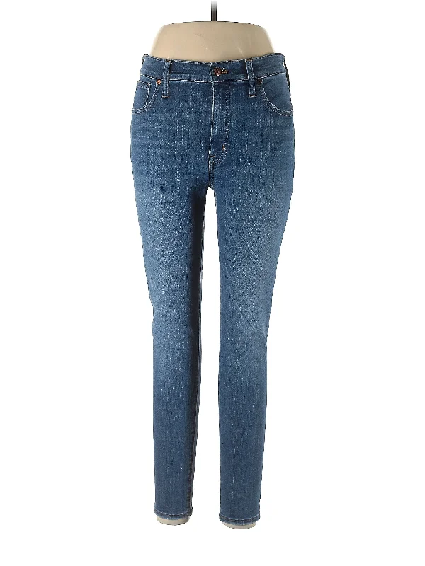 Slim - leg denim jeans to streamline the legs and create a sleek appearanceMid-Rise Skinny Jeans in Medium Wash