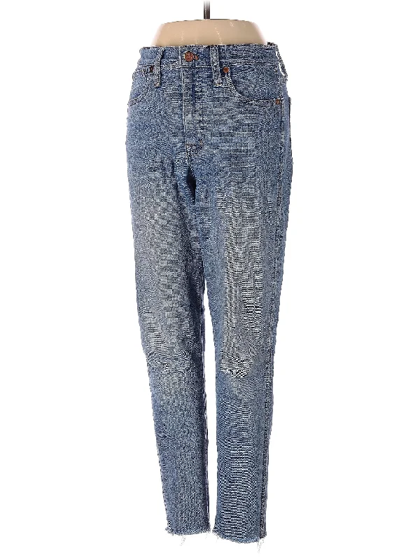 Denim jeans for a gothic - inspired look with black accents and edgy detailsMid-Rise Straight-leg Jeans in Light Wash Denim jeans for a gothic - inspired look with black accents and edgy detailsMid-Rise Straight-leg Jeans in Light Wash