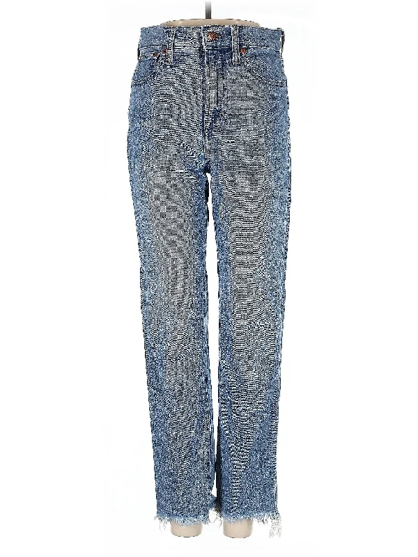 Denim jeans for travel due to their versatility and durabilityMid-Rise Straight-leg Jeans in Light Wash Denim jeans for travel due to their versatility and durabilityMid-Rise Straight-leg Jeans in Light Wash
