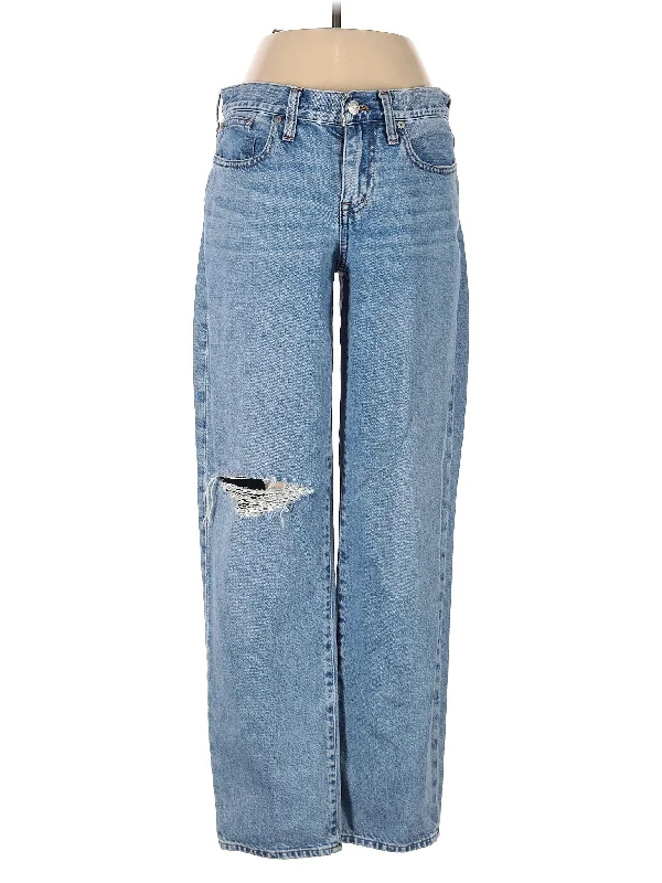 Flare - leg denim jeans with a 70s - style bell - bottom design for a retro lookMid-Rise Wide-leg Jeans Flare - leg denim jeans with a 70s - style bell - bottom design for a retro lookMid-Rise Wide-leg Jeans