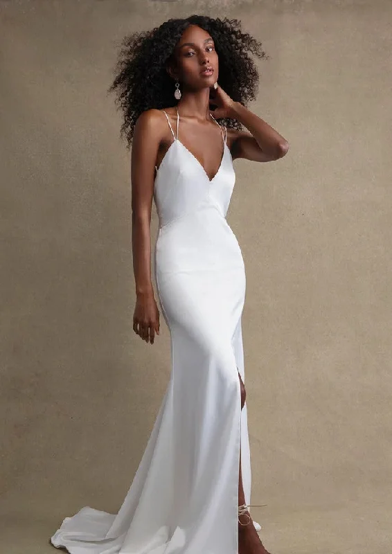 Sleeveless Wedding Dresses with Embroidered Neckline for an Elegant LookSarah Seven Charlie Sleeveless Wedding Dresses with Embroidered Neckline for an Elegant LookSarah Seven Charlie