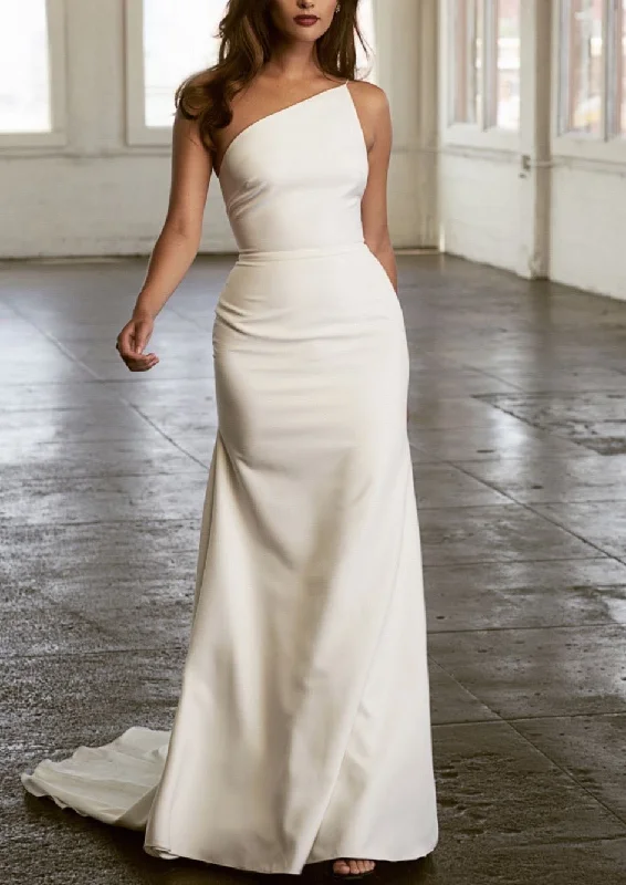 Wedding Dresses with Beaded Floral Wreath on the Bodice and High Low Hem and Belt for a Delicate and Dramatic LookSarah Seven Cindi (altered) Wedding Dresses with Beaded Floral Wreath on the Bodice and High Low Hem and Belt for a Delicate and Dramatic LookSarah Seven Cindi (altered)