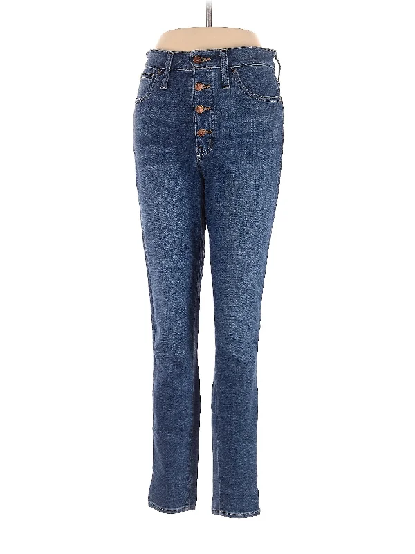 Back - pocket - embroidered denim jeans with intricate designs for a decorative detailStraight-leg Jeans in Medium Wash Back - pocket - embroidered denim jeans with intricate designs for a decorative detailStraight-leg Jeans in Medium Wash