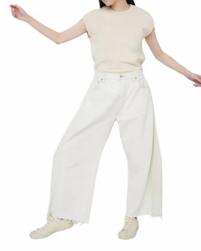 Elastic - waist denim jeans for maximum comfort and flexibilityVintage Lasso Jean In Vintage White Elastic - waist denim jeans for maximum comfort and flexibilityVintage Lasso Jean In Vintage White