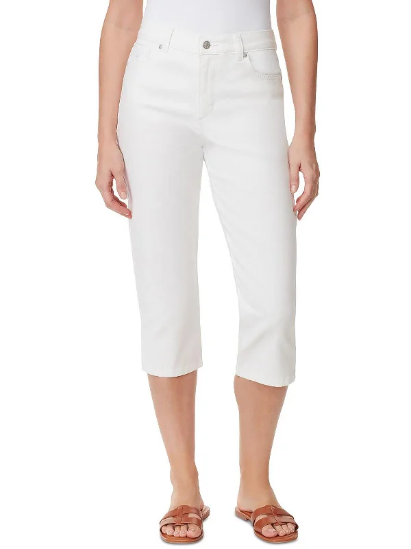 Denim jeans for a shopping spree while remaining comfortable on your feetWomens Denim Jeans Capri Pants Denim jeans for a shopping spree while remaining comfortable on your feetWomens Denim Jeans Capri Pants