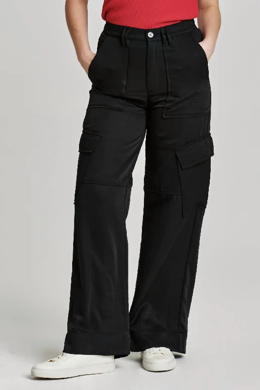 Striped wide leg jeans for women in a bold and trendy styleCairo Pant In Black