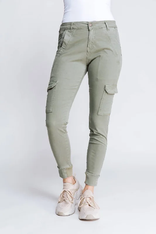 High waisted cargo pants for women in military styleCargo Jogger Pants In Green