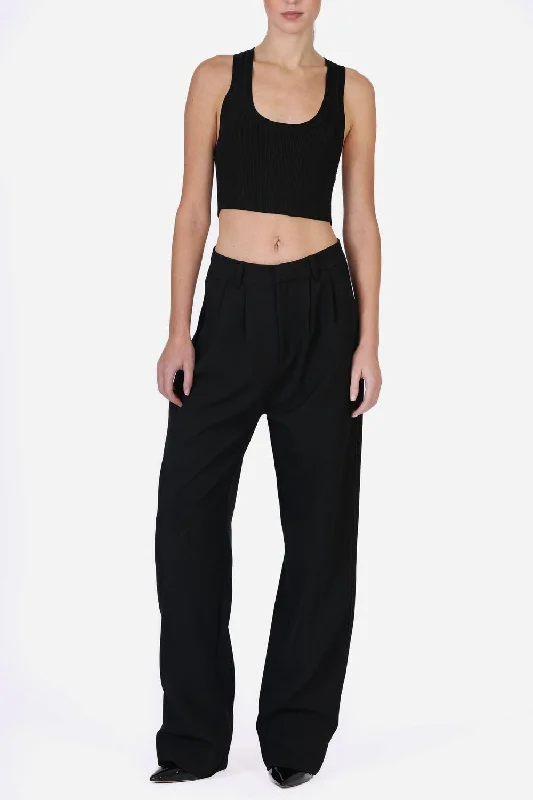 Floral print wide leg pants for women in a fresh and bright styleEllie Pant In Black Floral print wide leg pants for women in a fresh and bright styleEllie Pant In Black