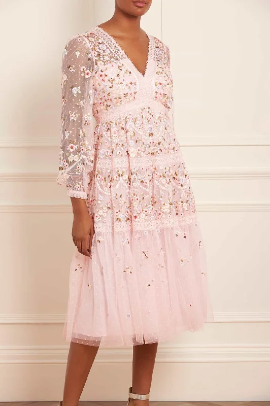 Embroidered Party Dresses with Metallic Thread for Ladies' Cultural FestivalsGarland Ribbon Midaxi Dress Embroidered Party Dresses with Metallic Thread for Ladies' Cultural FestivalsGarland Ribbon Midaxi Dress