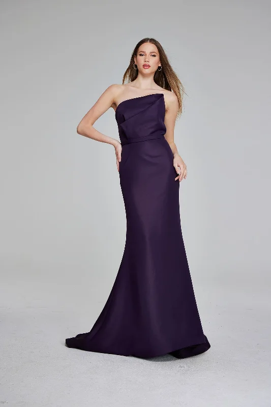 Vintage Inspired Party Dresses for Ladies' Retro Themed GatheringsJovani 40598