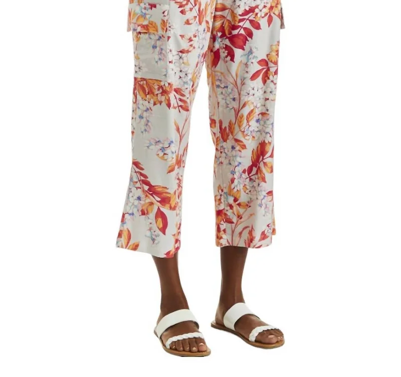 Flowy ankle pants for women in a romantic and feminine styleSandy Pants In Punch