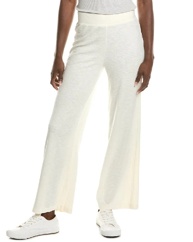 Cuffed wide leg dress pants for women in a stylish and neat lookSol Angeles Terry Wide Leg Pant Cuffed wide leg dress pants for women in a stylish and neat lookSol Angeles Terry Wide Leg Pant