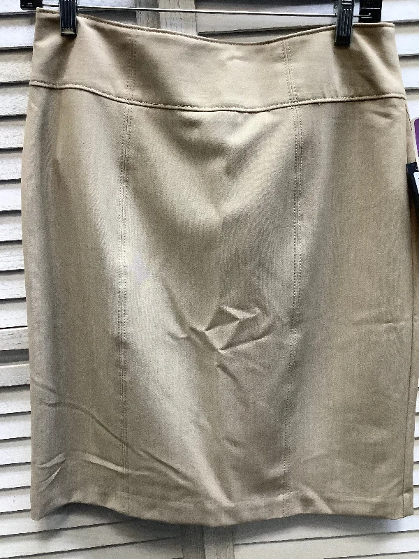 Maxi skirts with an empire waistBeige Skirt Midi Worthington, Size 8