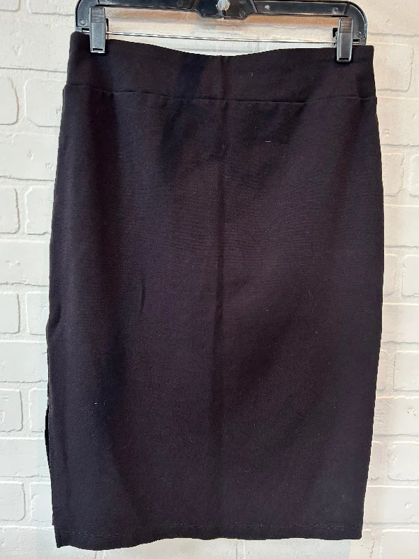 Leather skirts with a fringe detailBlack Skirt Midi Nine West Apparel, Size 8