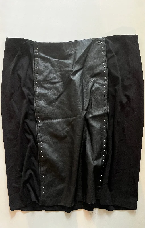 Denim skirts with distressed details for a casual vibeBlack Skirt Midi Valerie Stevens, Size 20 Denim skirts with distressed details for a casual vibeBlack Skirt Midi Valerie Stevens, Size 20