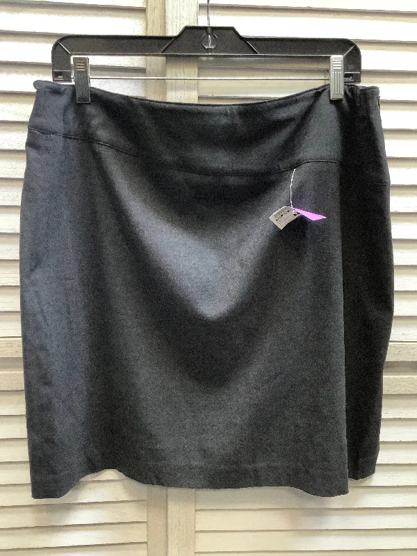 Printed tulle skirts for a fairy-tale lookBlack Skirt Mini & Short New York And Co, Size 16 Printed tulle skirts for a fairy-tale lookBlack Skirt Mini & Short New York And Co, Size 16