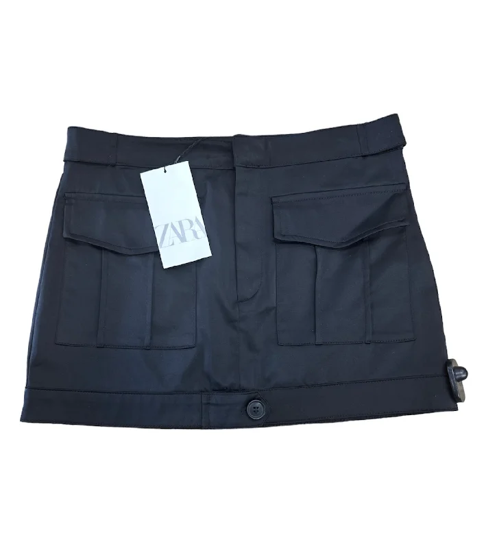 Leather skirts in a trendy biker styleBlack Skirt Mini & Short Zara, Size Xs